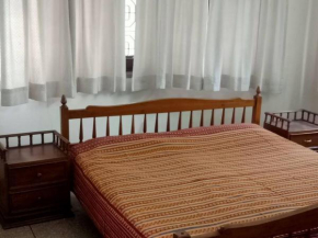 Cheerful 2 bedrooms on first floor by Aha Homes